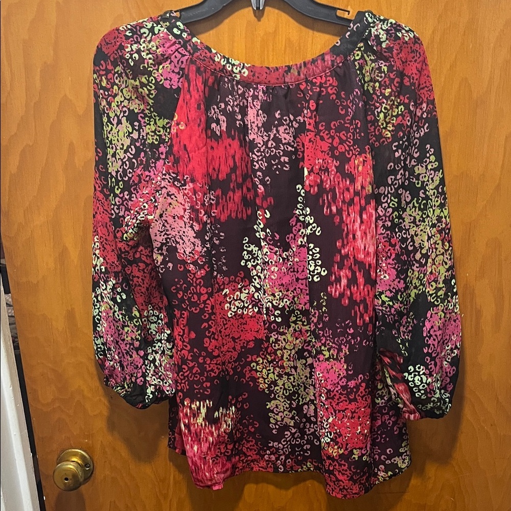 Nue Options Red and Pink Patterned Blouse - Picture 5 of 5